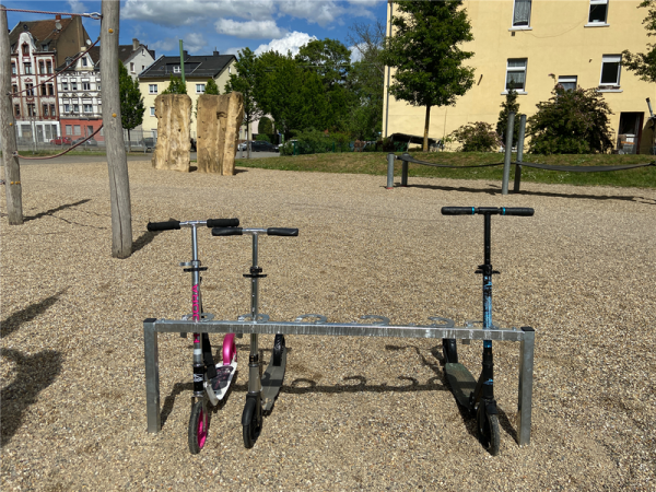 Scooter-/ Trottinette-Reihenparker – 5 Einstellplätze