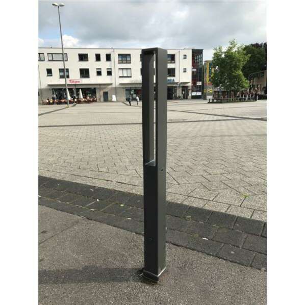 Stilpoller_Flachstahl_Roehrenform